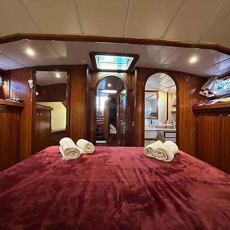 Hotel en barco La Poesia Di Scirocca